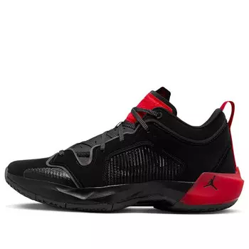 Кроссовки 37 низкие Air Jordan, черный