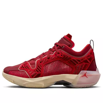Кроссовки 37 низкие Air Jordan, красный