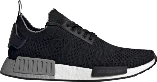 Кроссовки Adidas NMD_R1 Primeknit 'Two Tone Boost - Black', черный