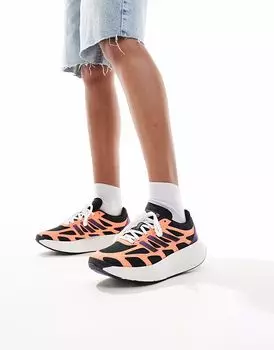 Кроссовки Adidas Originals Adizero aruku в черном цвете / активном фиолетовом цвете / s
