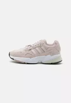 Кроссовки adidas Originals, цвет putty mauve/taupe/off white