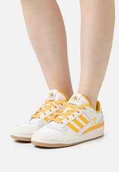 Кроссовки adidas Originals Forum, кремовый / желтый