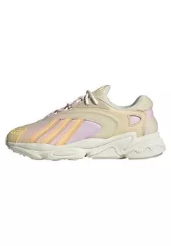 Кроссовки adidas Originals Oztral W, кремовый / кисло-оранжевый