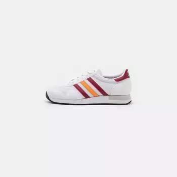 Кроссовки Adidas Originals Usa 84 Unisex, footwear white/collegiate burgundy/orange rush