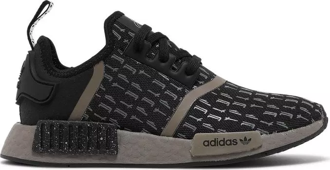 Кроссовки Adidas Star Wars x NMD_R1 'Mandolarian', черный