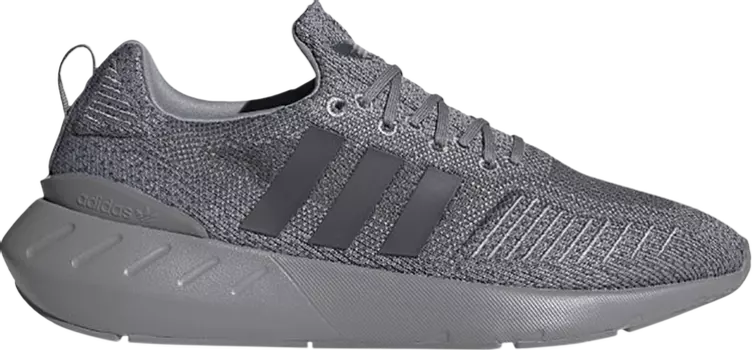 Кроссовки Adidas Swift Run 22 'Triple Grey', серый