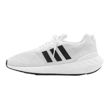 Кроссовки Adidas Swift Run 22, белый/черный