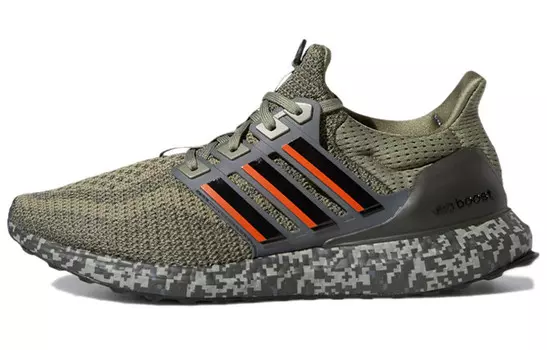 Кроссовки adidas Ultra Boost DNA Digital Camo Legend Earth