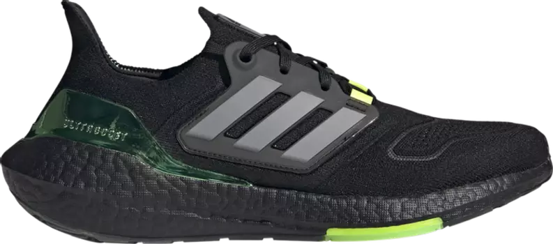 Кроссовки Adidas UltraBoost 22 'Black Beam Green', черный