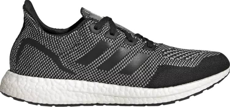 Кроссовки Adidas UltraBoost 'Made To Be Remade - Black White', черный