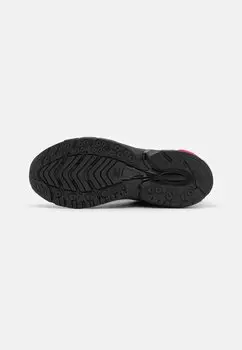 Кроссовки Adistar Cushion Unisex adidas Originals, черный