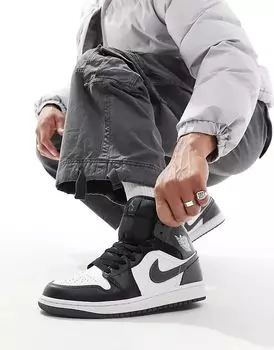Кроссовки Air 1 Mid белого, черного и серого цветов Jordan