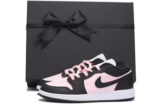 Кроссовки Air Jordan 1 Kids' Basketball Shoes Grade School, розовый