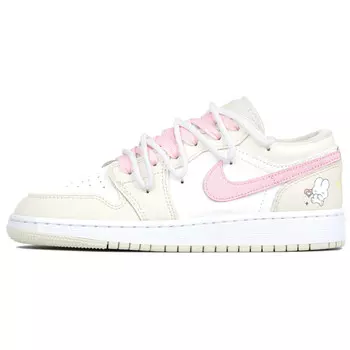 Кроссовки Air Jordan 1 Kids' Basketball Shoes Grade School, розовый