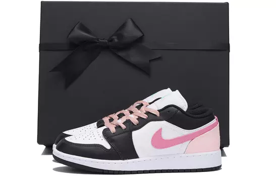 Кроссовки Air Jordan 1 Kids' Basketball Shoes Grade School