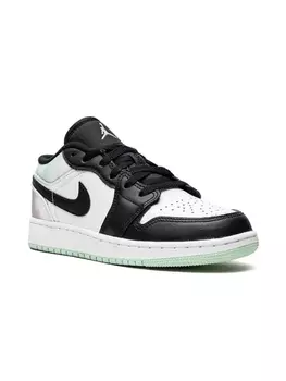 Кроссовки Air Jordan 1 Low Jordan Kids, белый