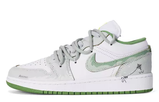 Кроссовки Air Jordan 1 Vintage Basketball Shoes Women's Low-top Gray, светло-зеленый