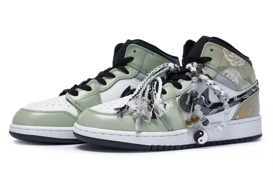 Кроссовки Air Jordan 1 Vintage Basketball Shoes Men Mid-top Black, цвет Barely Volt/Barely Grape/Gridiron