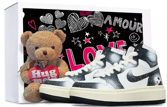 Кроссовки Air JORDAN 1 Vintage Basketball Shoes Women's High-Top Black White