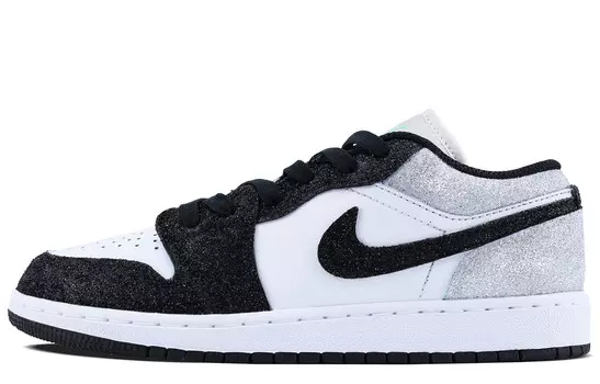 Кроссовки Air Jordan 1 Vintage Basketball Shoes Women's Low-top White, черный/серебряный