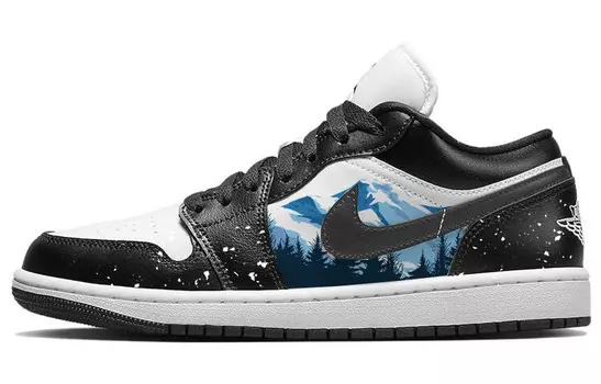 Кроссовки Air JORDAN 1 Vintage Basketball Shoes Women's Low-Top Black White