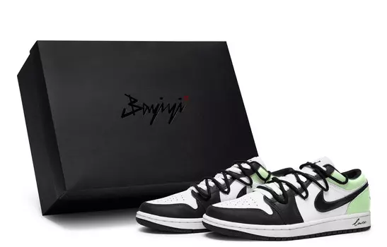 Кроссовки Air Jordan 1 Vintage Basketball Shoes Women's Low-top Green, зеленый