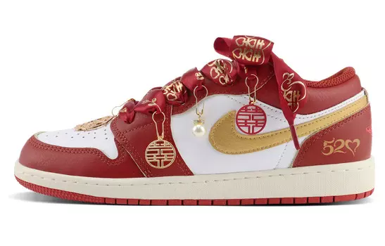 Кроссовки Air Jordan 1 Vintage Basketball Shoes Men Low-top White/red/gold, красный