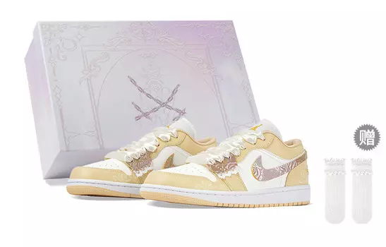 Кроссовки Air Jordan 1 Vintage Basketball Shoes Women's Low-top Yellow/White, цвет White/Varsity Maize