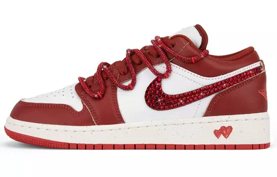 Кроссовки Air Jordan 1 Vintage Basketball Shoes Women's Low-top White, красный