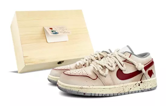 Кроссовки Air Jordan 1 Vintage Basketball Shoes Women's Low-top Beige, красный