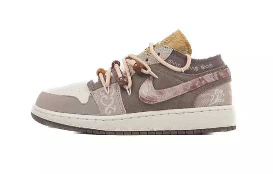 Кроссовки Air Jordan 1 Vintage Basketball Shoes Women's Low-top Brown, коричневый