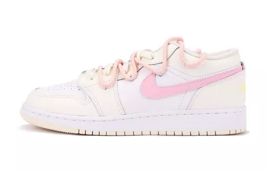 Кроссовки Air Jordan 1 Vintage Basketball Shoes Women's Low-top Yellow, Powder, White, желтый
