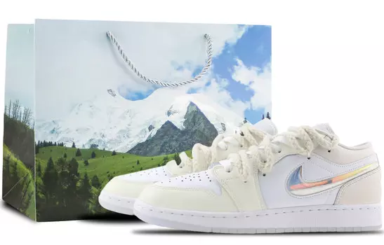 Кроссовки Air Jordan 1 Vintage Basketball Shoes Women's Low-top Light Yellow/white, цвет Off White