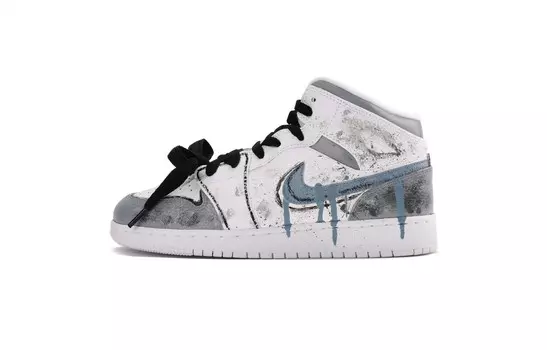 Кроссовки Air Jordan 1 Vintage Basketball Shoes Women's Mid-top Black, светло-серый