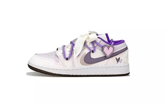 Кроссовки Air Jordan 1 Vintage Basketball Shoes Women's Low-top Purple/beige, белый/фиолетовый