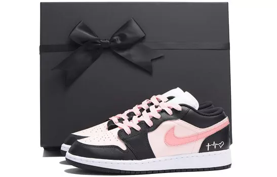 Кроссовки Air Jordan 1 Vintage Basketball Shoes Women's Low-top Pink, черный/розовый