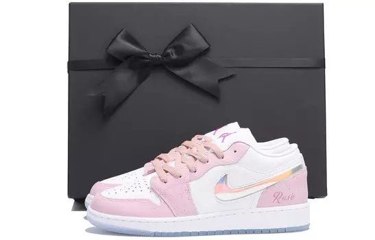 Кроссовки Air Jordan 1 Vintage Basketball Shoes Women's Low-top Blue/pink/white, розовый