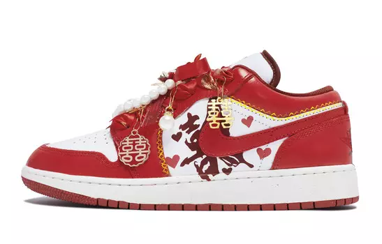Кроссовки Air Jordan 1 Vintage Basketball Shoes Women's Low-top Gold, золотой