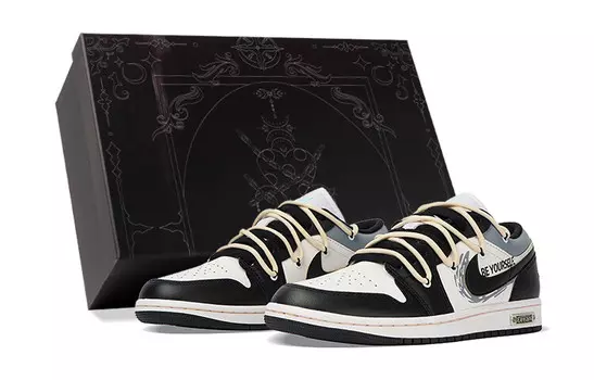 Кроссовки Air JORDAN 1 Vintage Basketball Shoes Men Low-Top Black White, черный/белый