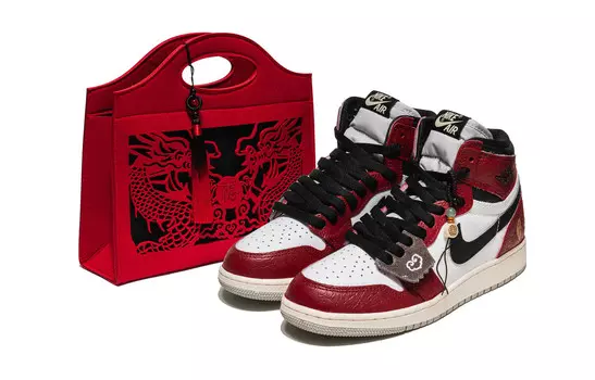 Кроссовки Air Jordan 1 Vintage Basketball Shoes Men High-top Black/Gold/White, красный