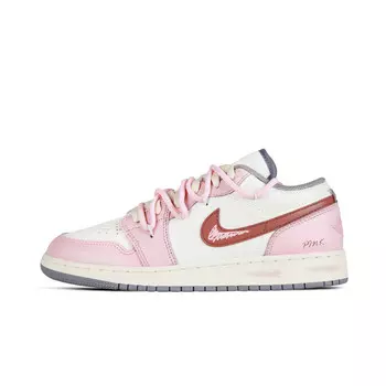 Кроссовки Air Jordan 1 Vintage Basketball Shoes Women's Low-top Beige/Pink, розовый