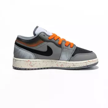 Кроссовки Air Jordan 1 Vintage Basketball Shoes Women's Low-top Grey/Black, серый/черный