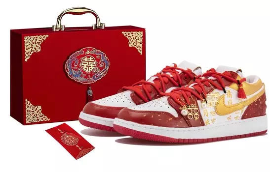 Кроссовки Air Jordan 1 Vintage Basketball Shoes Women's Low-top White/red/yellow, белый/золотой