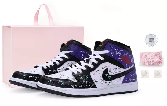Кроссовки Air Jordan 1 Vintage Basketball Shoes Women's High-top Black/purple, красный