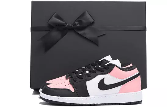 Кроссовки Air Jordan 1 Vintage Basketball Shoes Women's Low-top Black/powder, черный/розовый
