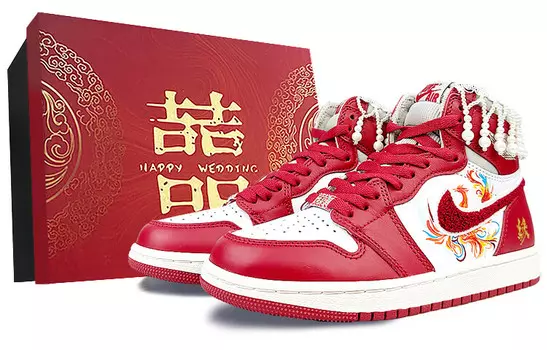 Кроссовки Air JORDAN 1 Vintage Basketball Women's High-Top, красный/белый