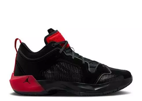 Кроссовки AIR JORDAN 37 LOW PF 'STUNT', черный