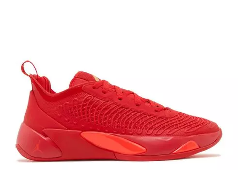 Кроссовки Air Jordan Jordan Luka 1 'For The Love', красный