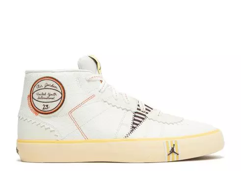 Кроссовки Air Jordan Maison Chteau Rouge X Jordan Series Mid 'United Youth International - Sail', белый