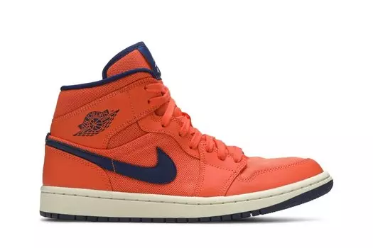 Кроссовки Air Jordan Wmns Air Jordan 1 Mid 'Turf Orange', оранжевый